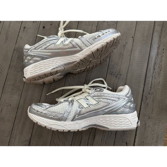 New Balance 1906R Mens 8.5 - Picture 7 of 7